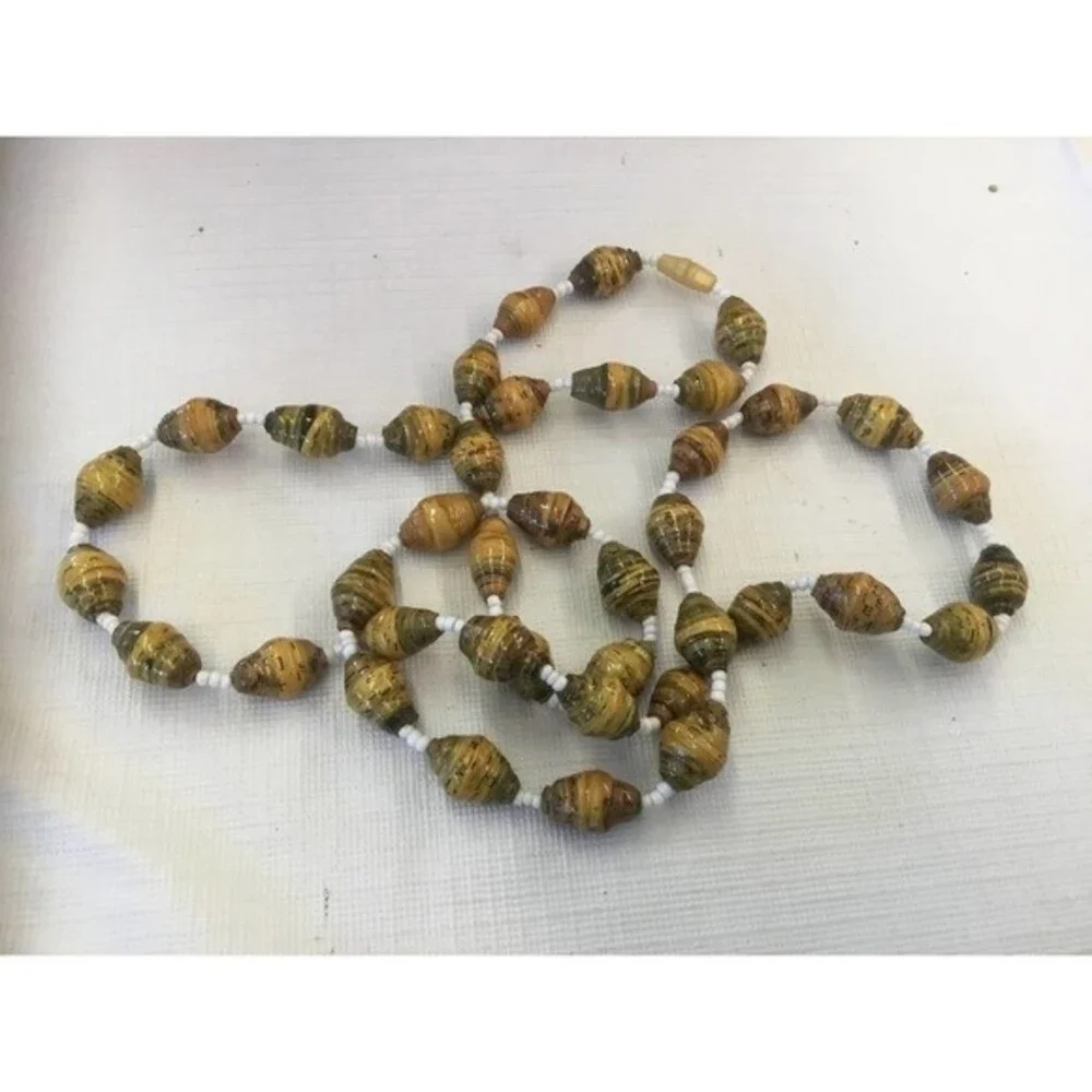 Paper Bead Necklace